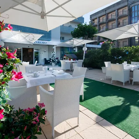 Hotel Sanremo-2