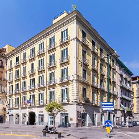 Best Western Plus Hotel Plaza-3