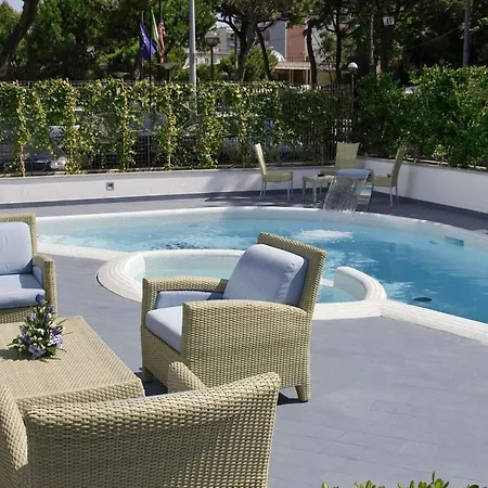 Mercure Rimini Lungomare-3
