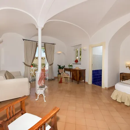 Hotel L'Ancora-3