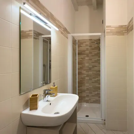 Belsorrisovarese - Rooms & Apartments - Private Parking - Reservation Required-2