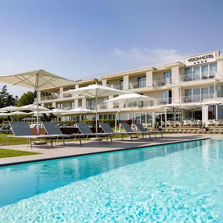 Vision Hotel-2