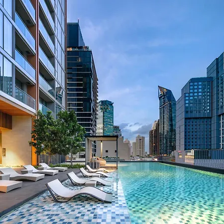 Oakwood Suites Bangkok-2