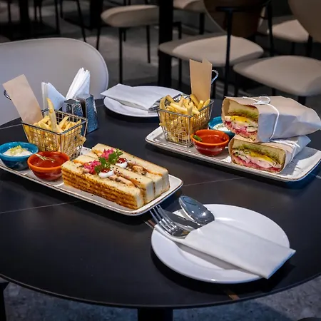 Rose Plaza Hotel Al Barsha-3