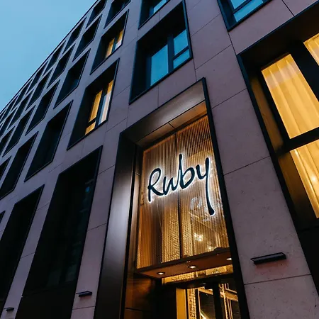 Ruby Louise Hotel Frankfurt By Ihg-3