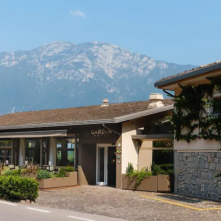 Hotel Garden Limone-2