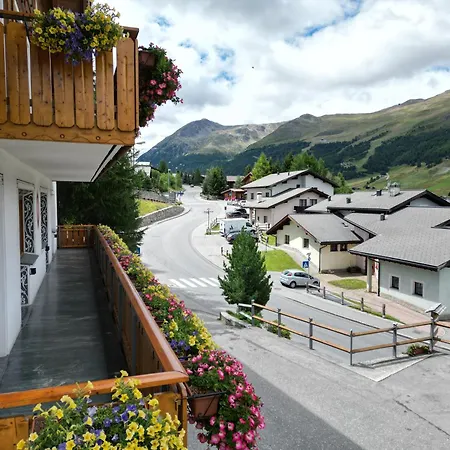 Hotel Duc De Rohan-3