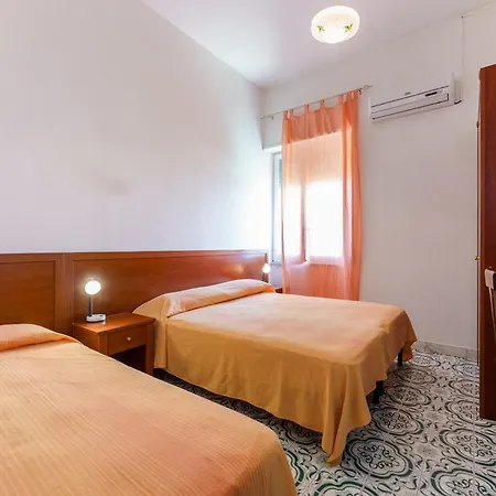Hotel Riviera-3