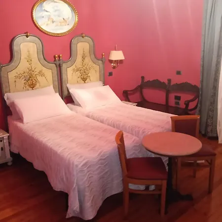 Casa Degli Amici-3