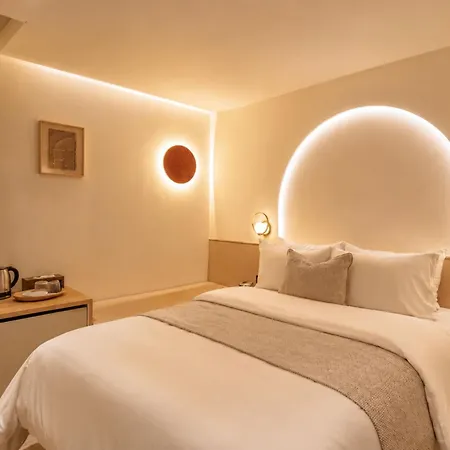 Corridor 2407-2