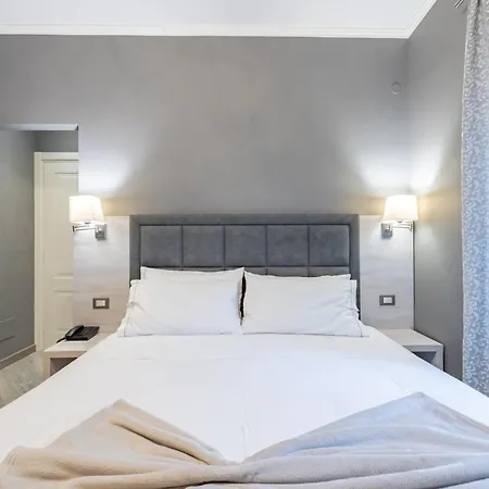 Prima Fila Premium Guest House-3