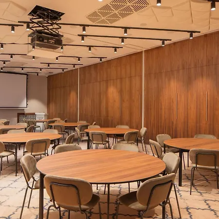 Kimpton Bem Budapest By Ihg-3