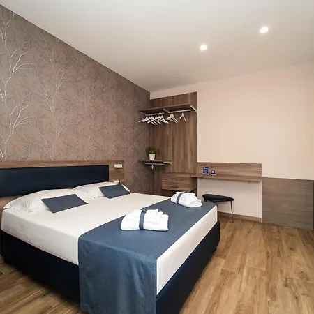 Famalu Apartments-3