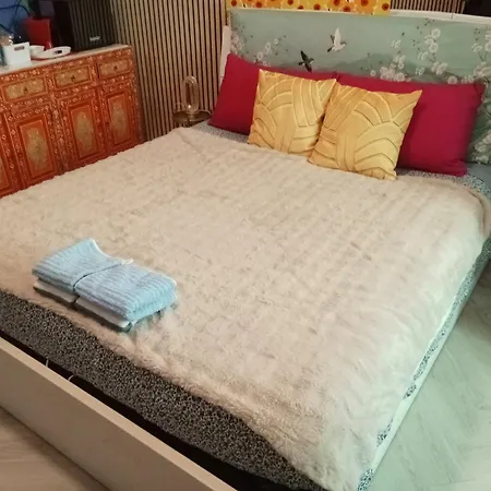 Floris Guest House-2