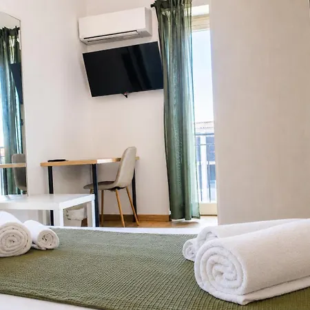 Zurria Rooms-2
