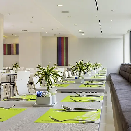 Ibis Bangkok Sathorn-3