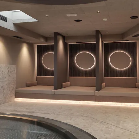 Aparthotel Familiaris - Family Apartments - Pools & Spa In Dolomites-2
