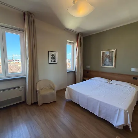 Hotel Lux-3