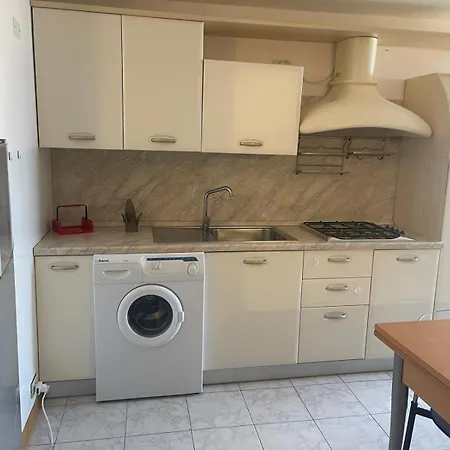 Apartament 2 Bedroom With One Bathroom And Penthouse Apartament 3 Bedroom And 2 Bathroom Included With Umbrella And Sunbeds-3