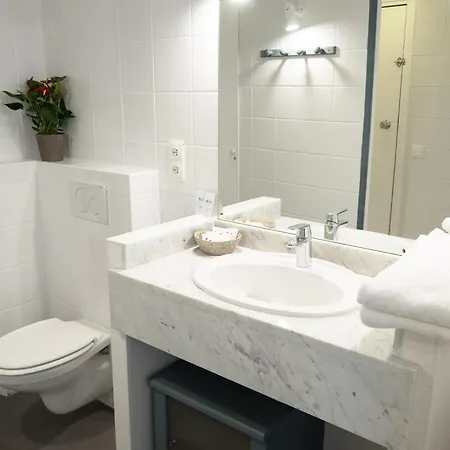 Hotel Du Cygne Paris-2