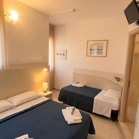 B&B - Meuble' - Hotel " Cordiale "-3