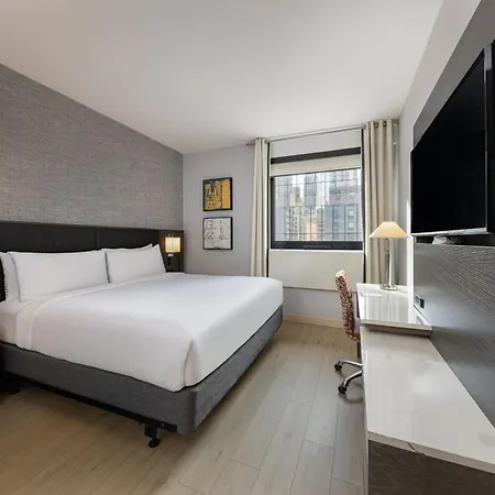 Four Points By Sheraton Manhattan Midtown West-2