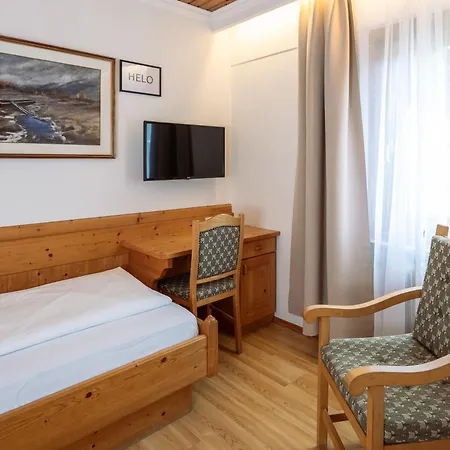 Hotel Hello-2