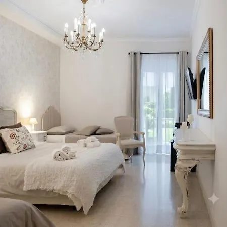 Palazzo Alessandrini Guest House-2