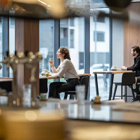Novotel Suites Wien City Donau-3