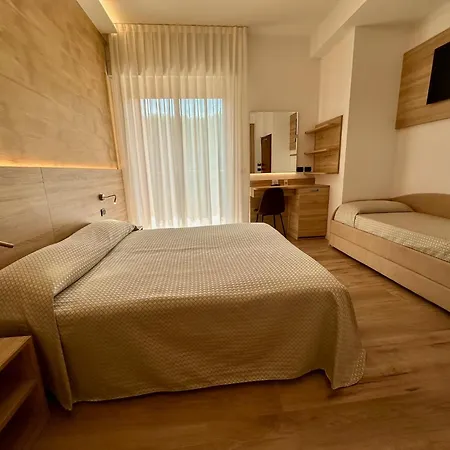 Hotel Beau Rivage Pineta-3