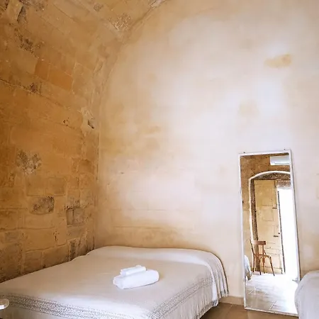 Cave Rooms Sassi-2