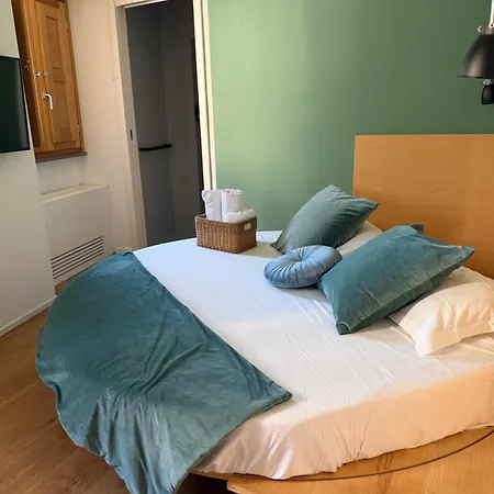 Via Del Centro Guesthouse-3