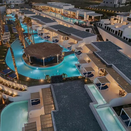 Cresanto Luxury Suites-2