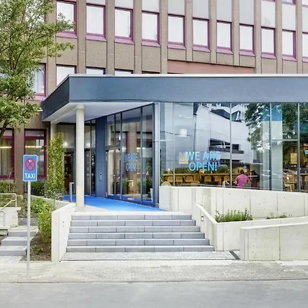 Sunday Hotel Duesseldorf Seestern-3