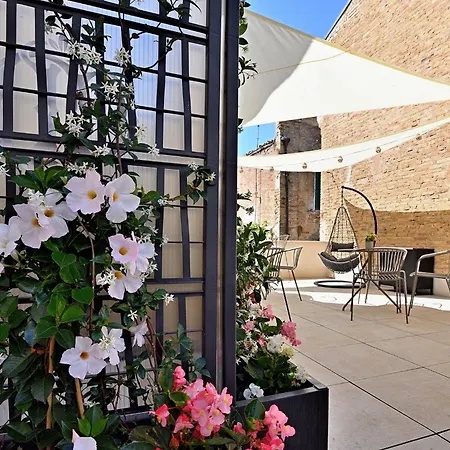 Dimore D'Avalos Boutique Bed & Breakfast-2