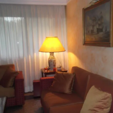 Hotel Aurora Garden-2