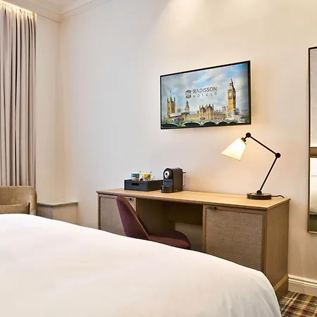 Radisson Blu Hotel, London Euston Square-3