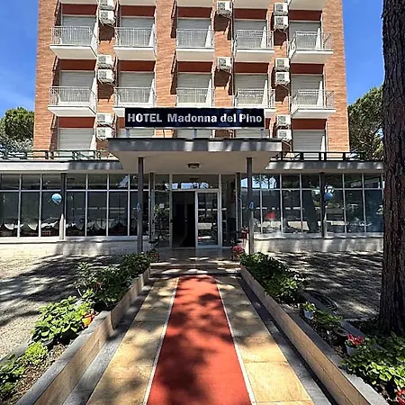 Hotel Madonna Del Pino-2