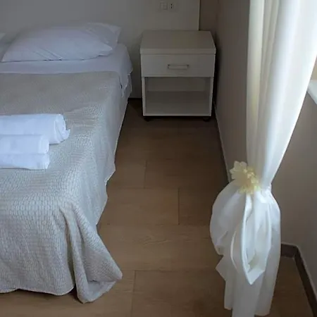Anna Guest House-2