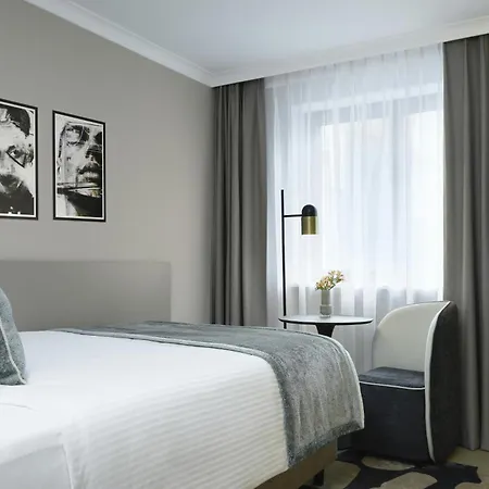 Leonardo Hotel Nuernberg City Center-2