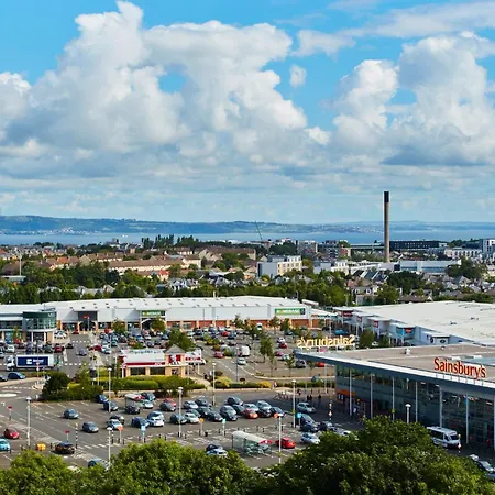 Holiday Inn Express Edinburgh City West By Ihg-2