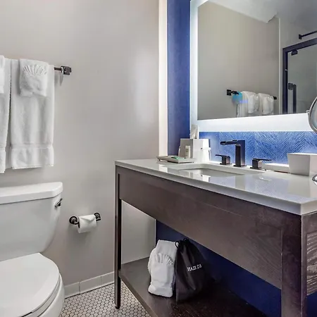 Hilton Vacation Club Hotel Blake Chicago-2
