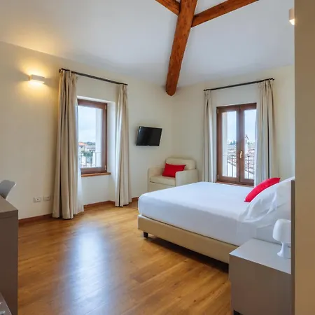 Garda Relais-3