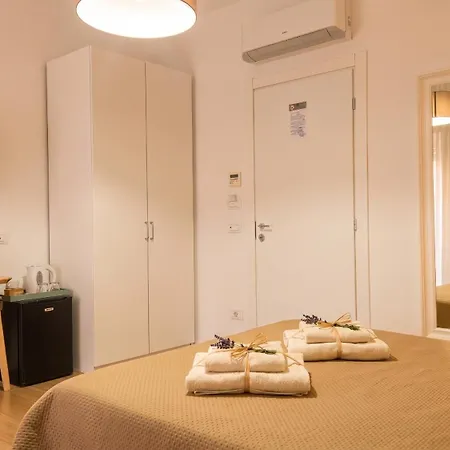 Real Rooms-2