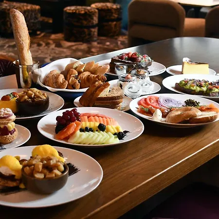 Sofitel Philadelphia at Rittenhouse Square-3