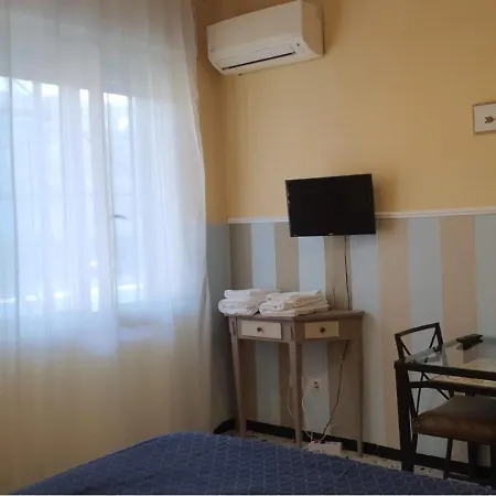 B&B Fronte Del Mare-3