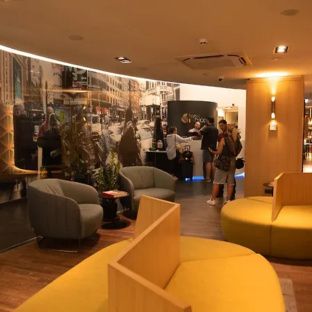 Hotel Indigo Madrid - Gran Via By Ihg-3