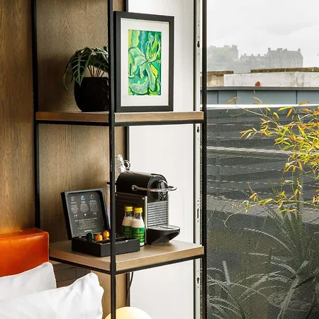 Ibis Styles Edinburgh St Andrew Square-3