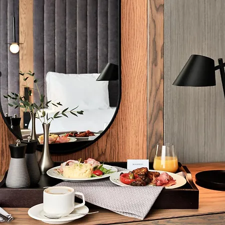 Crowne Plaza Vienna By Ihg-3