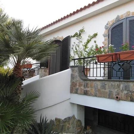 B&B Villa Lura Pompei-3
